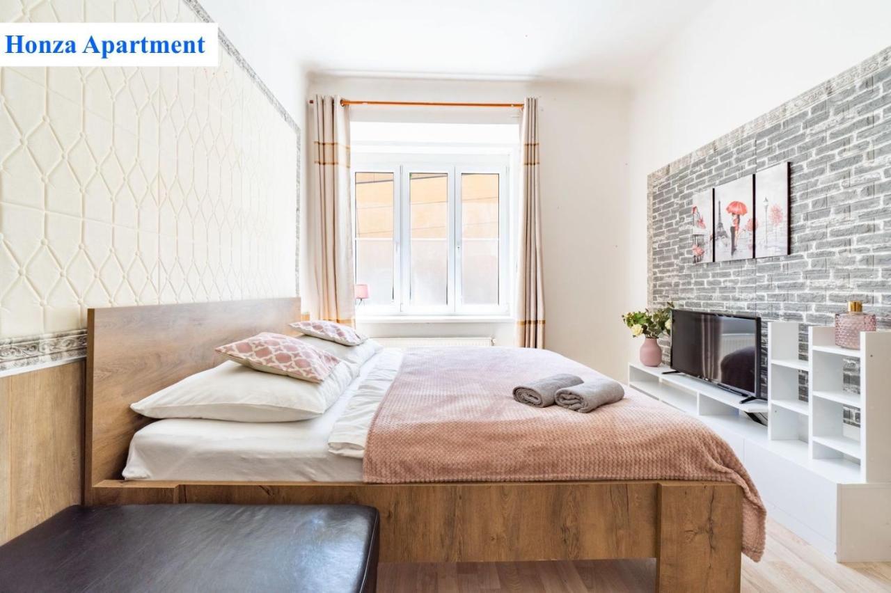 Apartment O2 Arena - Honza Prag