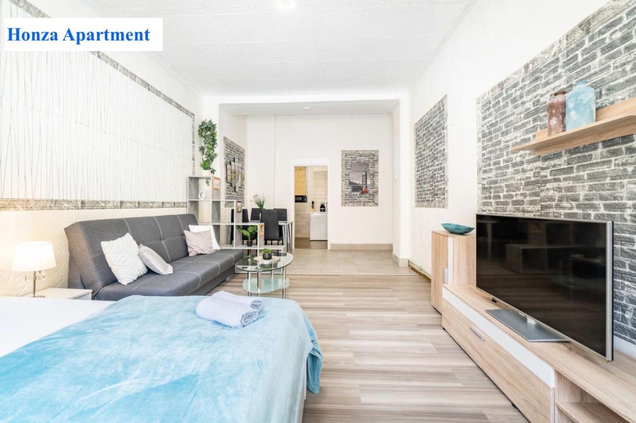 Apartment O2 Arena - Honza Prag